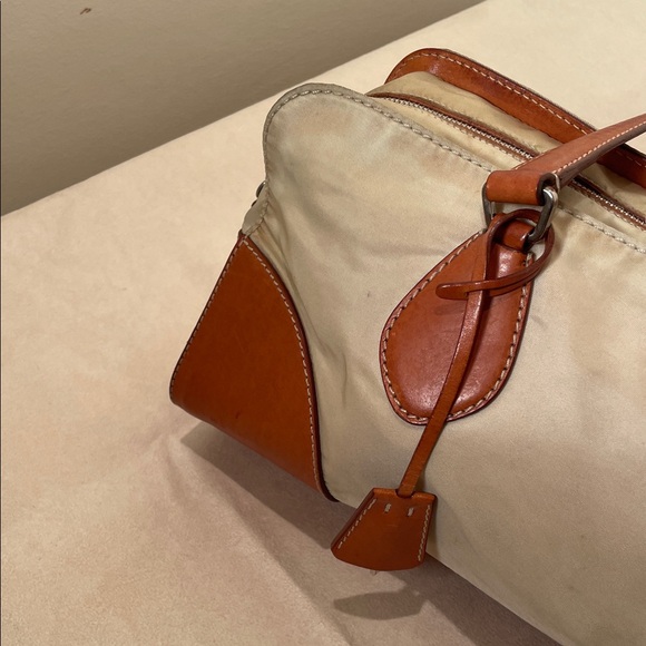 Prada handbag ,Cream and luggage leather trimming - Picture 9 of 17